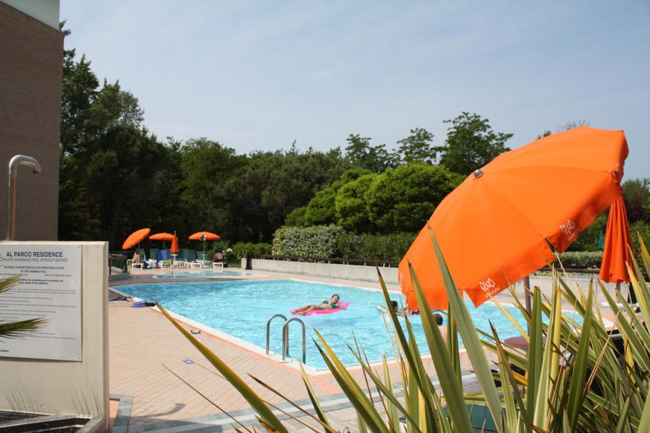 Residenza Al Parco Lejlighedshotel Bibione Eksteriør billede